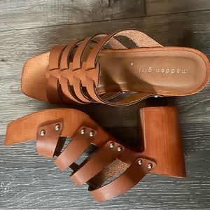 Brown madden girl shoes never worn